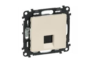 Presa Per Computer RJ45 Katze. 5E. Ftp Valena Life Legrand - Crema