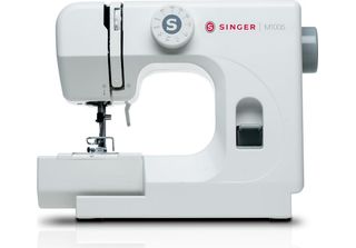 Singer M1005 Sewing Machine