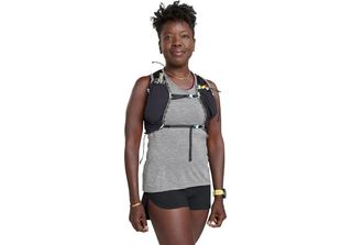 Ultimate Direction Race 6.1L Gilet D'acqua Per Donne Nero L Donne Nero L