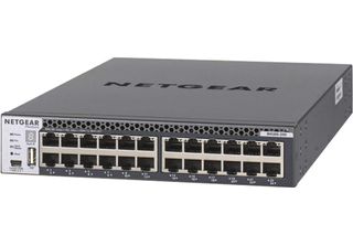 Netgear XSM4324CS-100NES Switch Netgear M4300-24X XSM4324CS-100NES (24X10G)