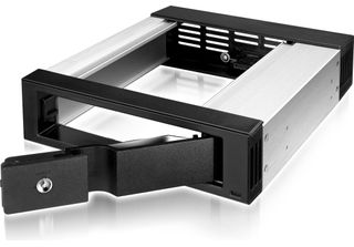 Icy Box Icy Box IB-158SSK-B 13,3 Cm (5,25") Pannello Portante Nero"