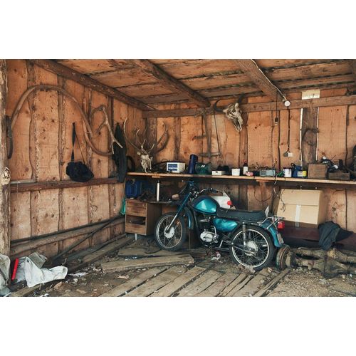 Papermoon Fototapete »Motorrad in Schuppen«