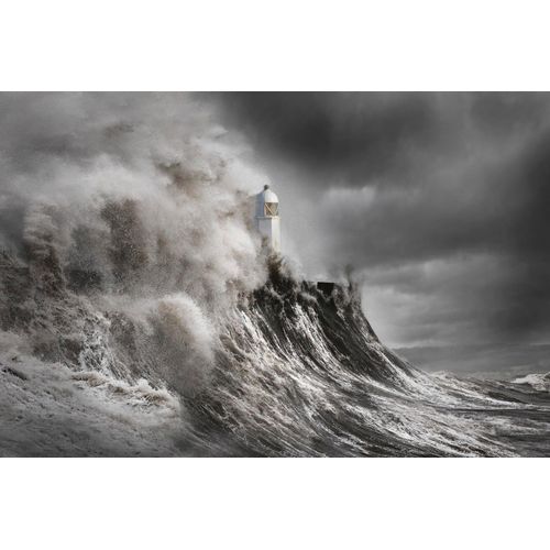 Papermoon Fototapete »Photo-Art ALEKS GJIKA, DRAMA AM LEUCHTTURM«
