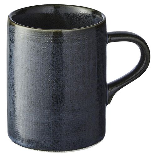 Tasse mit dezenter Struktur