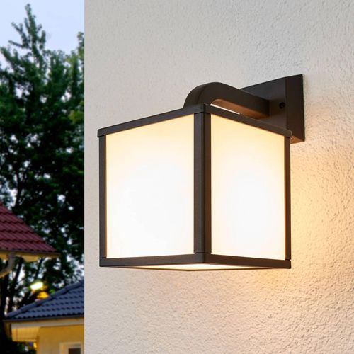 LED-Außenwandleuchte Cubango, ein Würfel-Schirm