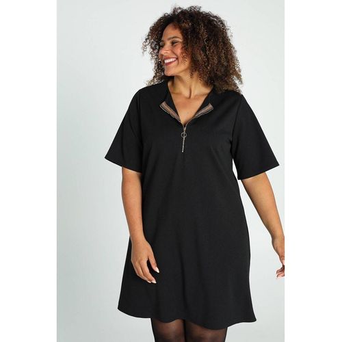 Paprika Kleid in Schwarz - 44