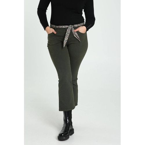 Paprika Hose in Khaki - 48