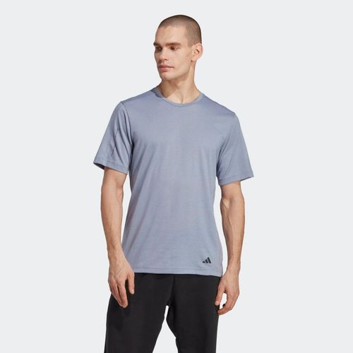 Yoga Base Training T-Shirt