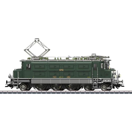 Elektrolokomotive MÄRKLIN "Elektrolokomotive Ae 3/6 I - 39360" Modelleisenbahn-Fahrzeuge grün (dunkelgrün/grau) Kinder mit Licht- und Soundeffekten