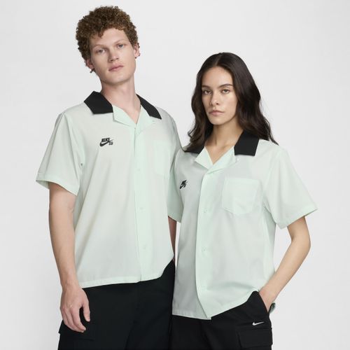 Nike SB skateshirt met knoopsluiting en korte mouwen - Groen