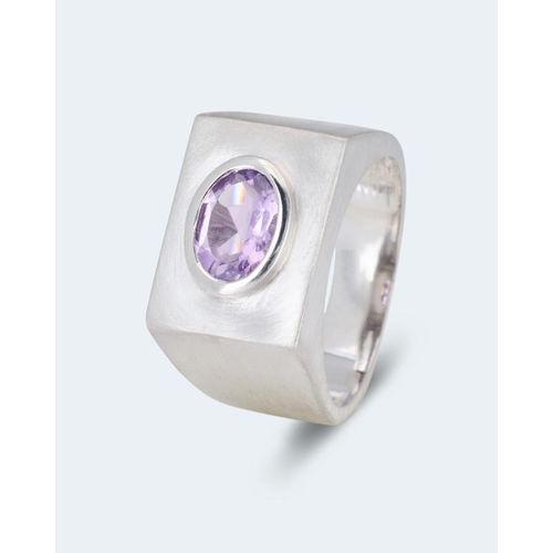 Ring mit Amethyst