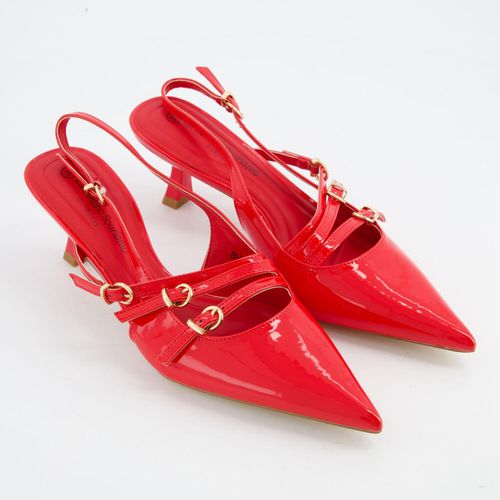 Rote Absatzschuhe mit Slingback-Riemen