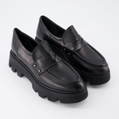 Schwarze Loafer