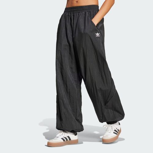 Wide Leg Woven Trousers