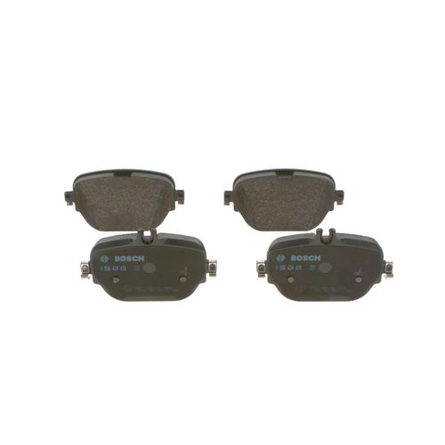 BOSCH Bremsbelagsatz MERCEDES-BENZ 0 986 424 439 A0004206400,0004205702,0004206500 0004208900,A0004205702,A0004208900,0004205602,0004206400
