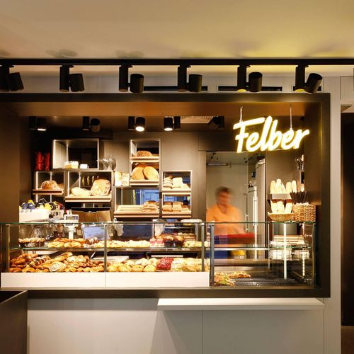 Schwarzer LED-Schienenstrahler Kent Bakery 15°