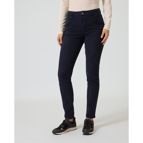 Jeans mit zulaufendem Bein