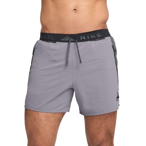 Nike Herren Dri-Fit Trail Second Sunrise Short grau