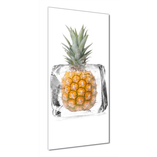 Wallario selbstklebende Duschrückwand 90 x 180 cm mit Motiv Ananas in Eiswürfel - Eiskaltes Obst - Wandverkleidung mit Hochglanzlaminat in Glasoptik