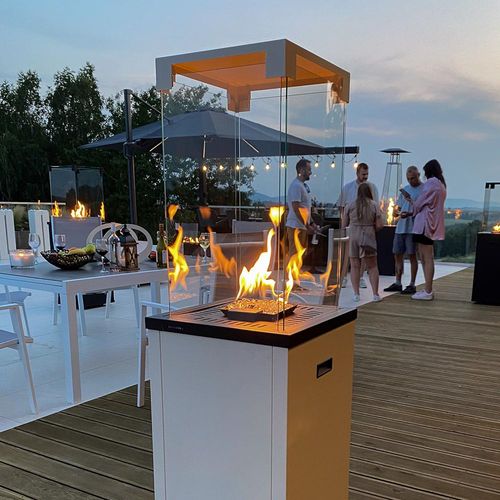 KRATKI Patio Light Weiß - Terrassenheizer Gas 8,2kW - Propan-Gas G31/50mbar - Set mit Reduzierstück - Gas Kamin - Heizstrahler - Gartenkamin