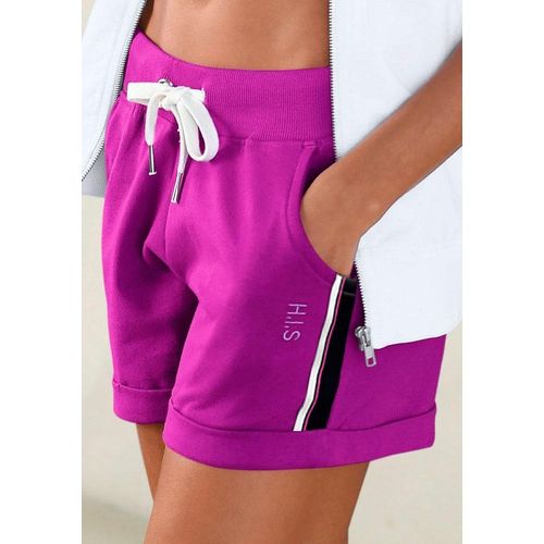 Strandshorts H.I.S, Damen, Gr. 40/42, N-Gr, lila (beere), Sweatware, Obermaterial: 77% Baumwolle, 20% Polyester, 3% Elasthan, unifarben mit Farbeinsätzen, sportlich, Basic kurz, Hosen Sweatshorts, mit seitlichen Tapestreifen