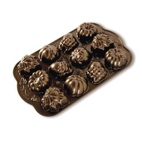 Nordic Ware -Autumn Delights Cakelet Pan