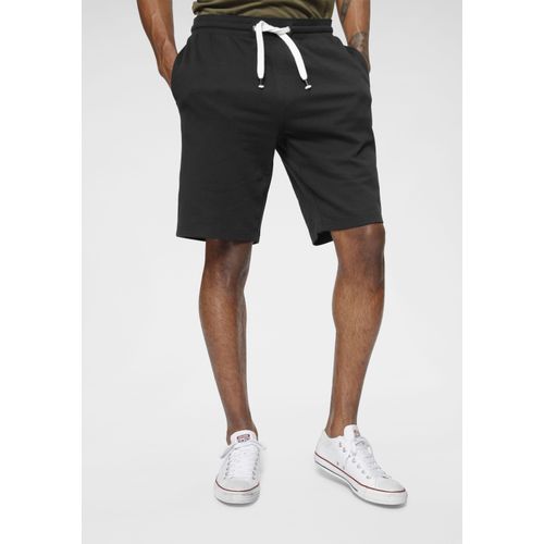 Sweatshorts OCEAN SPORTSWEAR 