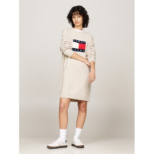 Tommy Jeans Curve Strickkleid »TJW MLNGE FLAG SWEATER DRESS EXT«, in Grossen Grössen, mit Wollanteil & Elasthan, Logo-Flag