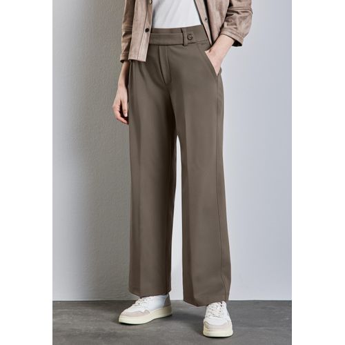 Bügelfaltenhose STREET ONE, Damen, Gr. 40, Länge 30, braun (muddy braun), Web, Obermaterial: 61% Viskose, 32% Polyamid, 7% Elasthan, unifarben, elegant, normal knöchellang, Hosen, mit Bügelfalten