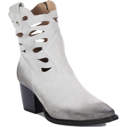 Lederstiefel mit Ausschnitten Maciejka 06412-11 Weiß 37