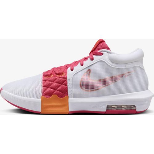 Nike LeBron Witness 8 