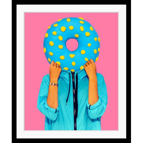 queence Bild »Antonia«, Frau-Süssspeisen-Süssigkeiten-Lebensmittel-Kunst, HD Premium Poster-Druck inkl. Holzrahmen