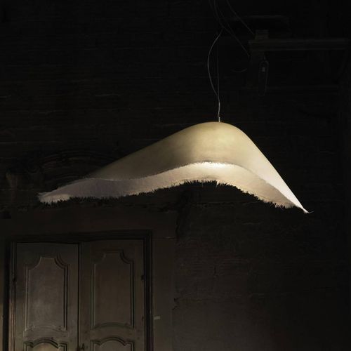 Karman Hängeleuchte Moby Dick, Länge 150 cm, Fiberglas, weiß