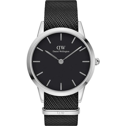 Daniel Wellington Iconic Black NATO Black Dial