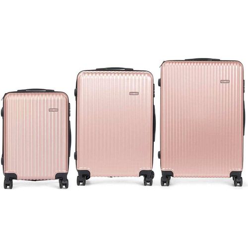 Stilvolles und auffälliges Set of Drei Koffer in rosa Farbton in verschiedenen Größen, klein, mittel und groß. Drei Größen zur Auswahl für jede Reise, jede Situation und jeden Bedarf.