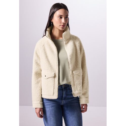 Kurzjacke STREET ONE STUDIO, Damen, Gr. 44, beige (almond weiß), Stoff, Obermaterial: 100% Polyester; Futter: 100% Polyester, unifarben, casual, normal kurz, hoch geschlossener Ausschnitt, Langarm Bündchen, Jacken, mit Stehkragen