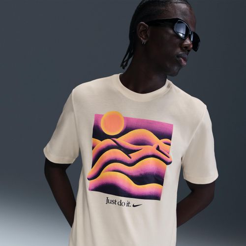T-shirt Nike Sportswear - Marron Image