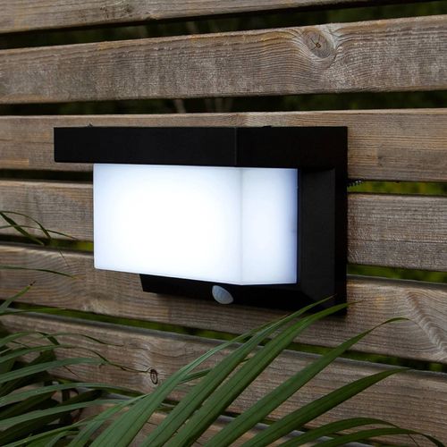 LED-Solarwandleuchte Valla mit Bewegungssensor