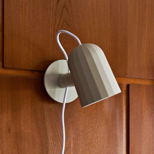 HAY Noc Wall LED-Wandlampe mit Stecker, weiß