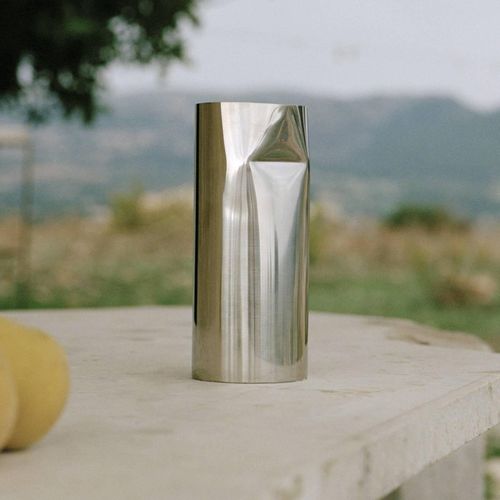 New Works Karaffe Pleat, 0,9 Liter, Edelstahl, verspiegelt