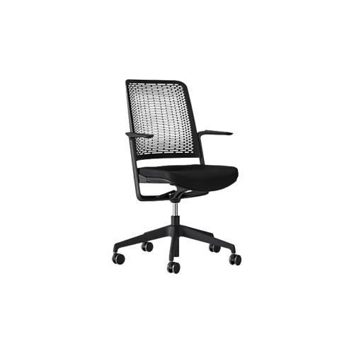 Bürostuhl WithMe, mit Armlehnen, Auto-Synchronmechanik, Flachsitz, perforierter Kunststoffrücken, abnehmbarer Sitzbezug, schwarz