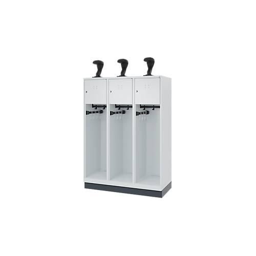 Feuerwehrspind C+P Evolo Youngster, 3 Abteile, mit Helmhalter, mit Sockel, B 1200 x T 500 x H 1630 mm, RAL 7035 Lichtgrau/RAL 7016 Anthrazitgrau