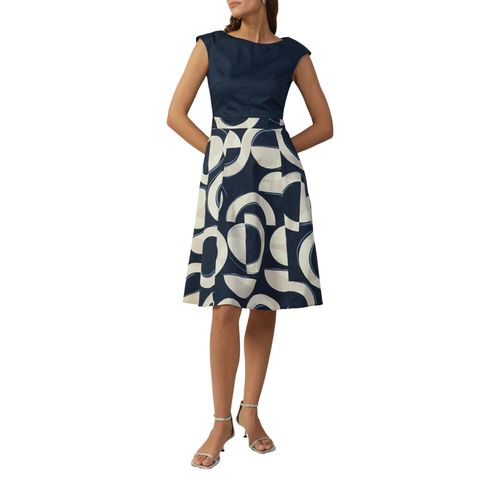 A-Linien-Kleid S.OLIVER BLACK LABEL, Damen, Gr. 36, N-Gr, blau, Obermaterial: 97% Baumwolle, 3% Elasthan. Futter: 100% Polyester, bedruckt, casual, regular fit, U-Boot-Ausschnitt, ohne Ärmel, Kleider, mit All-Over Print, Topseller