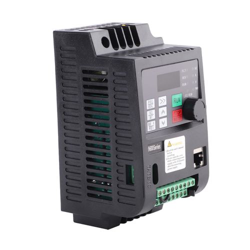 Frequenzumrichter, Frequenzumwandler, Solarwechselrichter, Photovoltaik-Wechselrichter, Drehzahlregler mit variabler Frequenz, Frequenzumrichter
