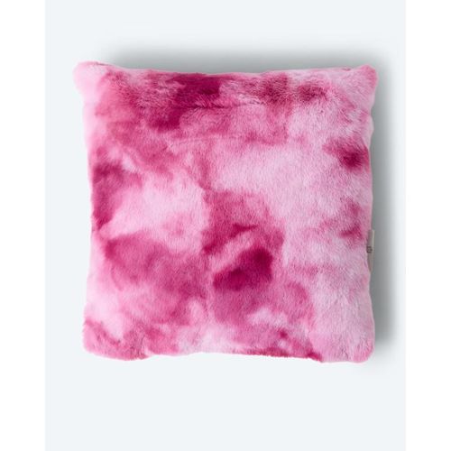 Kissen in Kaninchenfell-Optik