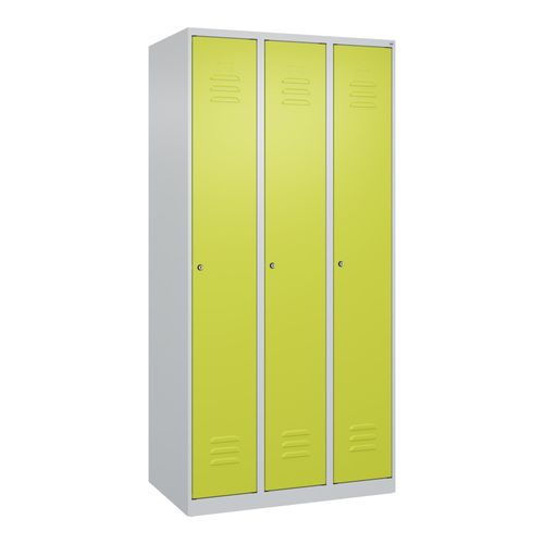 C+P Spind Classic PLUS, 3 Abteile, 1850x900x500mm, 7035/0024 Verschluss Zylinderschloss 3 Garderobenhaken ; C + P Möbelsysteme (080000-30|S10030)