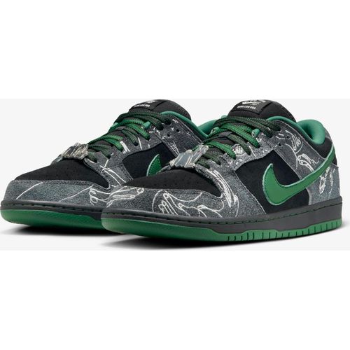 Nike SB x There Skateboards Dunk Low 
