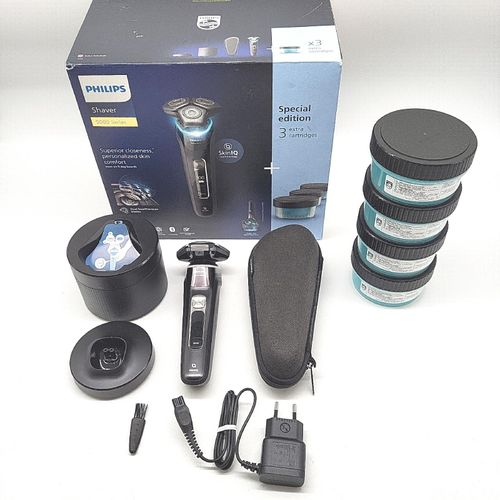 Philips S9000 Elektrorasierer Wet Dry Schwarz Klingen Power