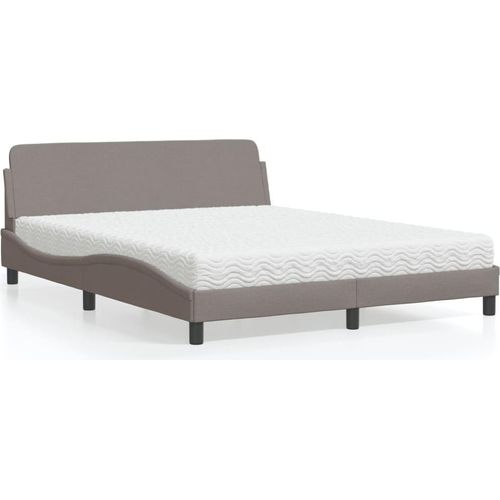 Bett mit Matratze 