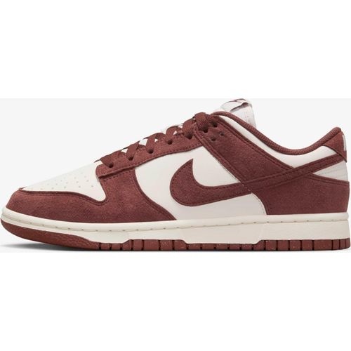Nike Dunk Low Next Nature 